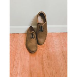 Men's NWOT Call it Spring lace-up.